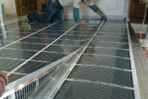 Plancher chauffant infrarouge sous les caractéristiques d'utilisation et d'installation des carreaux