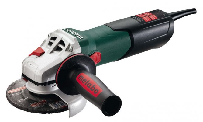 Meuleuse d'angle METABO WEV 10 125 QUICK : avis basé sur les avis des utilisateurs