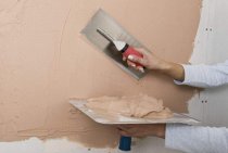 Comment niveler les murs d'un appartement: mélanges de construction pour niveler les murs