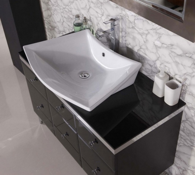 Comment choisir et installer une armoire pour un lavabo à poser dans la salle de bain